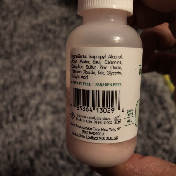 Mario Badescu Drying Lotion and Vitamin C Serum - Picture 4 of 4